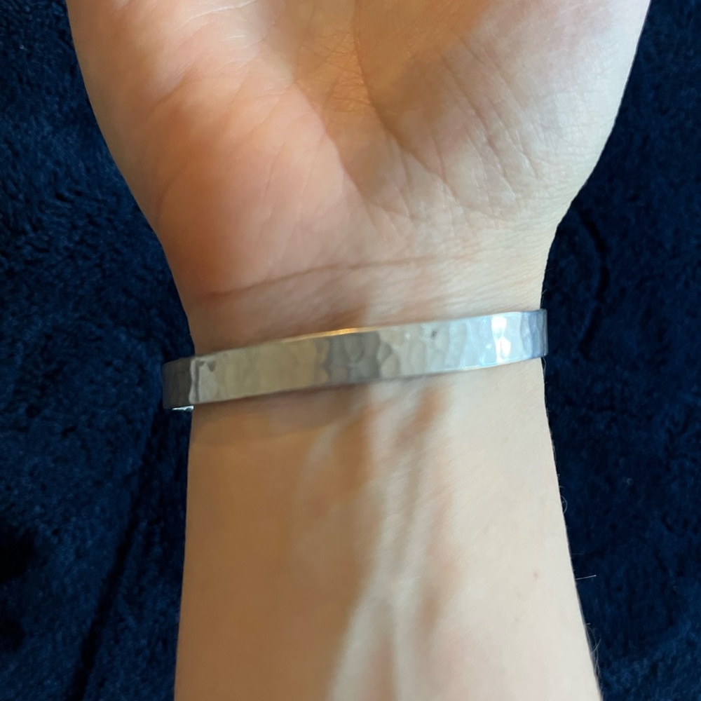 Authentic Hadaya Silver Engraved Wrap Cuff Bracelet - Picture 4 of 4